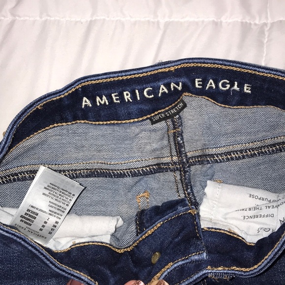 American Eagle distressed jeans - Picture 5 of 5